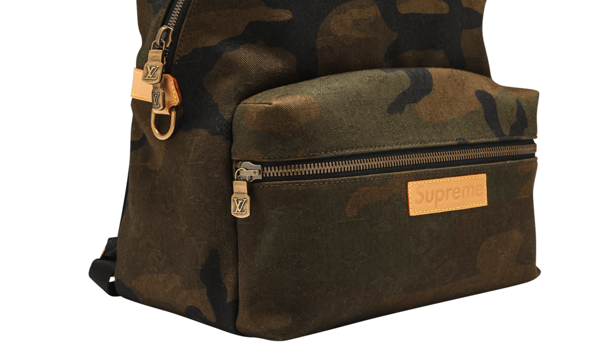 Apollo Backpack "Louis Vuitton X Supreme" M44200
