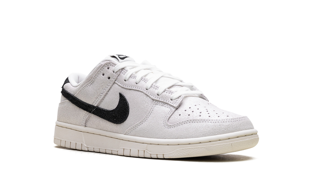 Dunk Low SE WMNS "Team Red" HQ3502 100