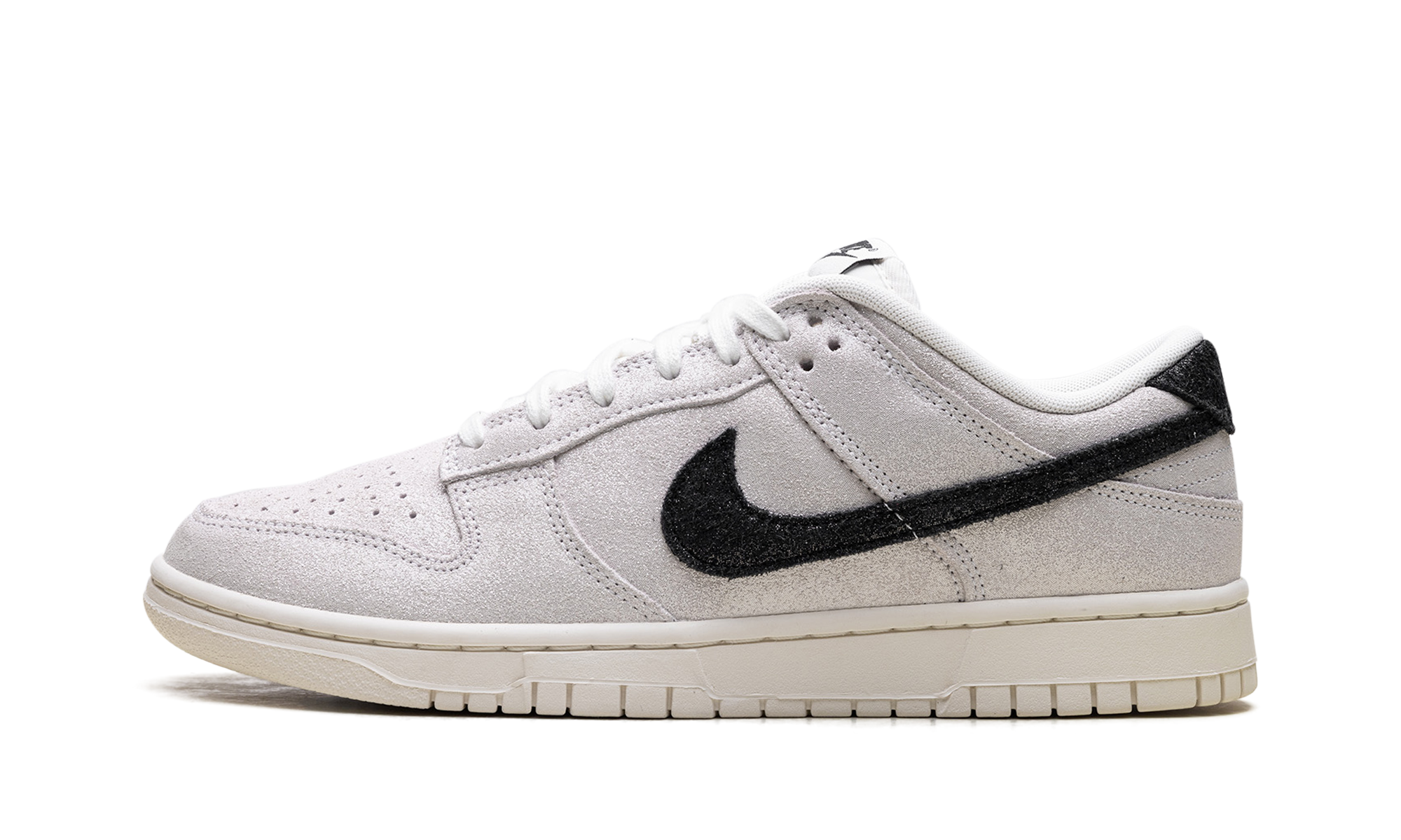 Dunk Low SE WMNS "Team Red" HQ3502 100