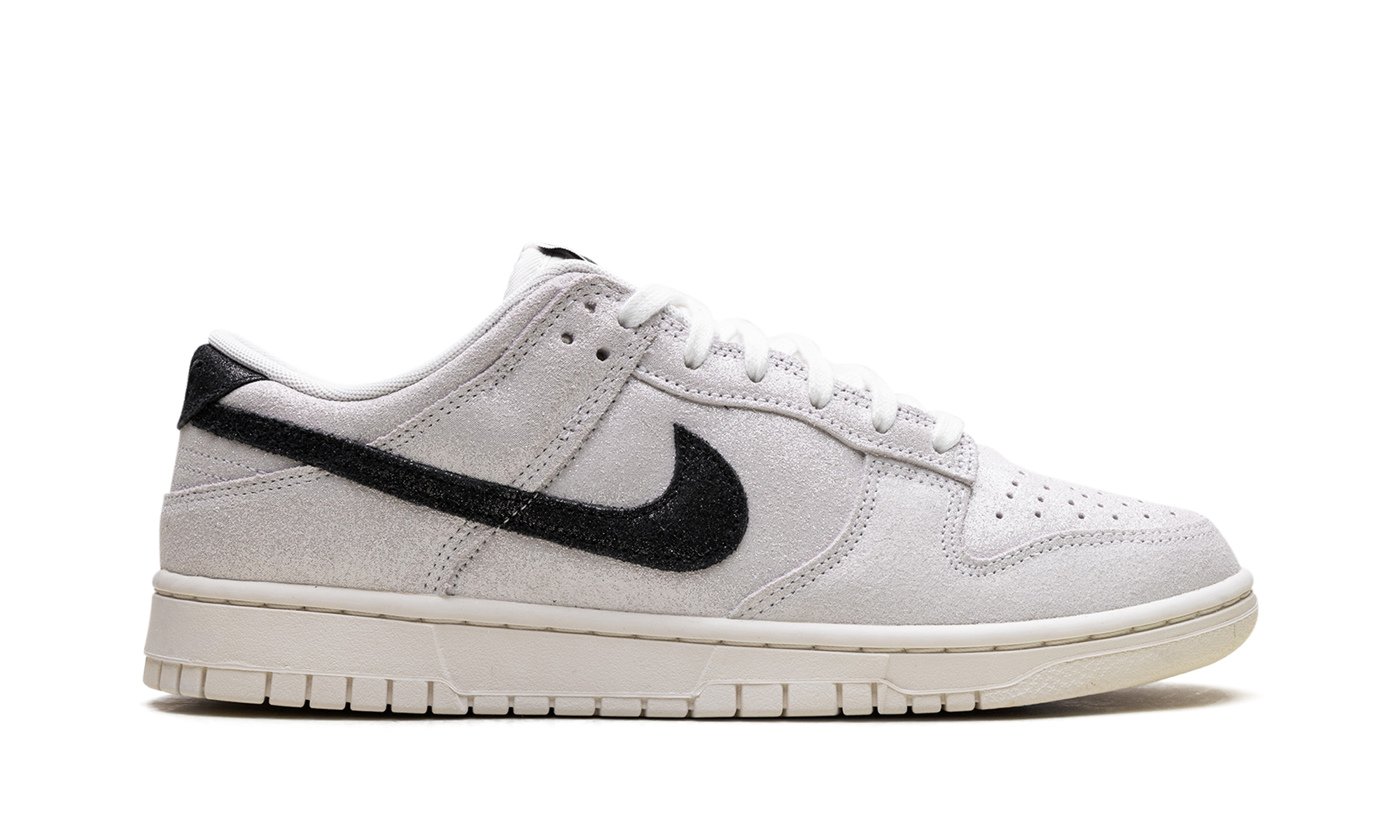 Dunk Low SE WMNS "Team Red" HQ3502 100